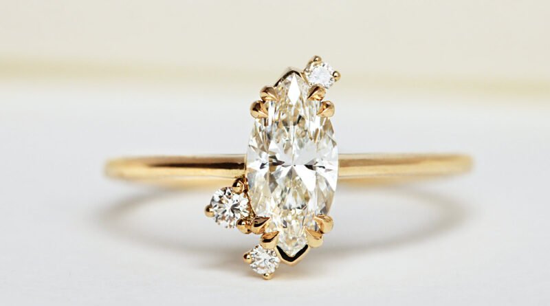 7 Carat Oval Diamond Ring